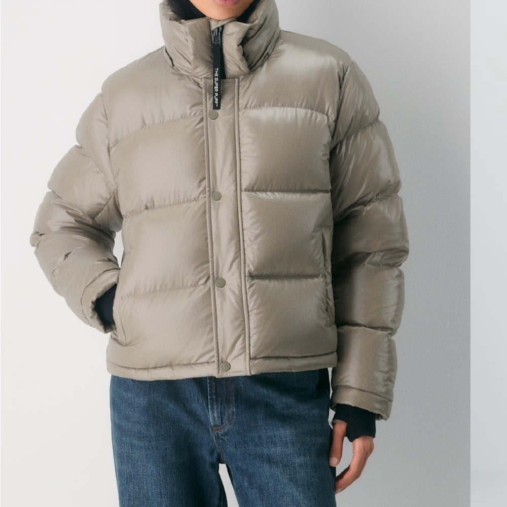 Aritzia The Super Puff Jacket